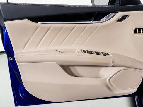 Used 2022 Maserati Ghibli Modena image 38