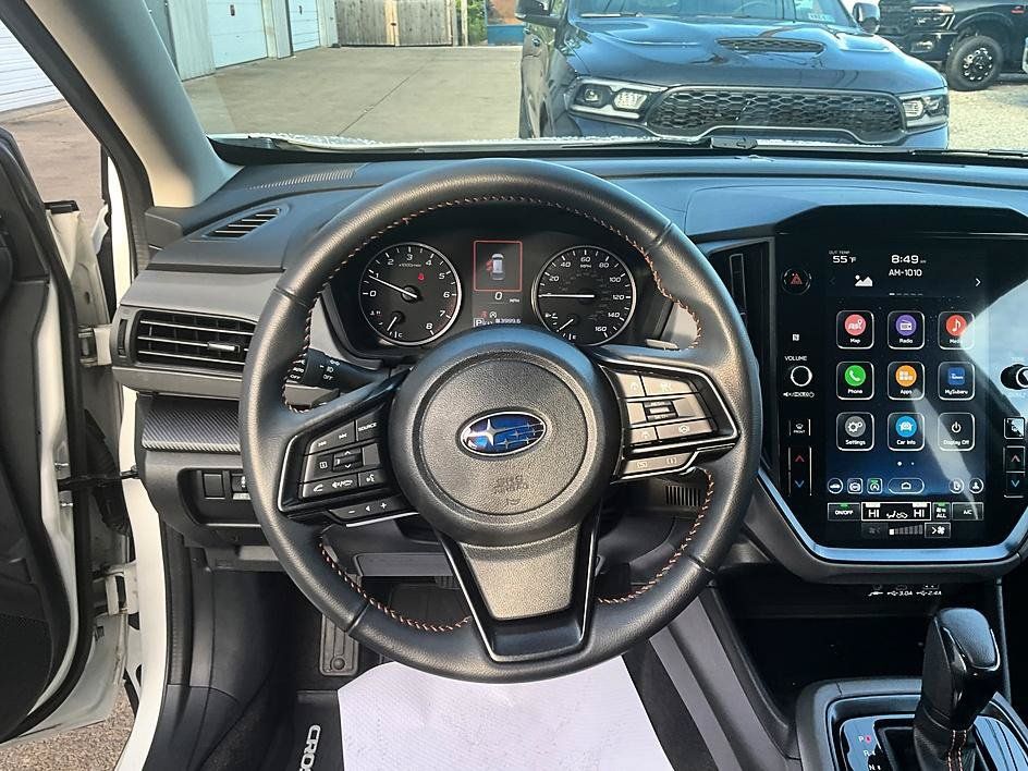 Used 2024 Subaru Crosstrek 2.5i Limited AWD/4WD image 32