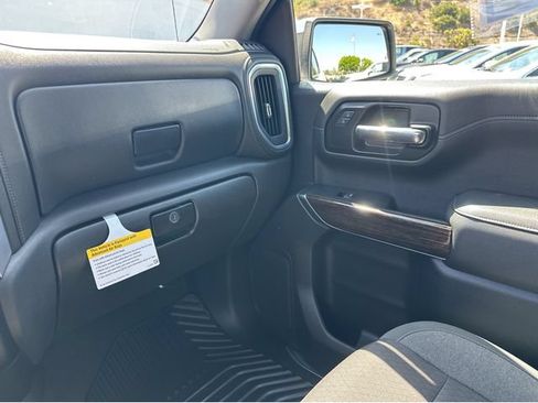Certified 2022 GMC Sierra 1500 SLE w/ Driver Alert Package I AWD/4WD image 14