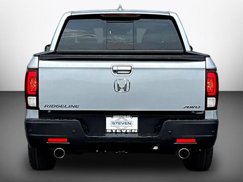 Used 2023 Honda Ridgeline RTL-E image 5