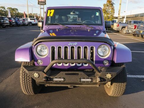 Used 2017 Jeep Wrangler Unlimited Sahara w/ Dual Top Group image 2