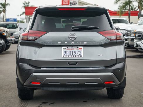 Used 2022 Nissan Rogue SL image 5