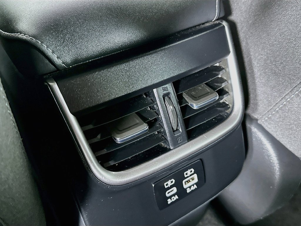 Used 2024 Subaru Legacy Premium AWD/4WD image 30
