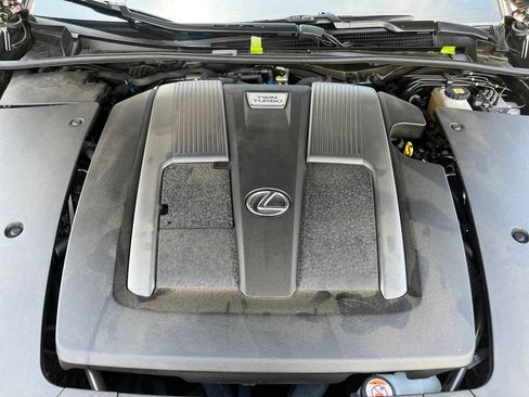 Used 2023 Lexus LS 500 F Sport w/ Cold Weather Package (CK) RWD image 25