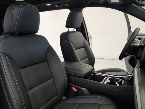 New 2026 Chevrolet Traverse Z71 w/ Driver Confidence Package image 66