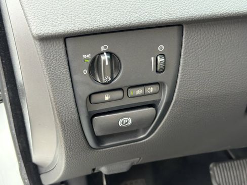 Used 2014 Volvo XC90 3.2 R-Design image 27