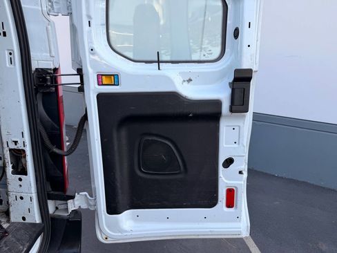 Used 2019 Ford Transit 250 130 Low Roof w/ Exterior Upgrade Package RWD image 23