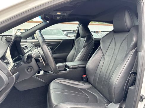 Used 2019 Lexus ES 350 F Sport w/ Accessory Package 2 FWD image 13