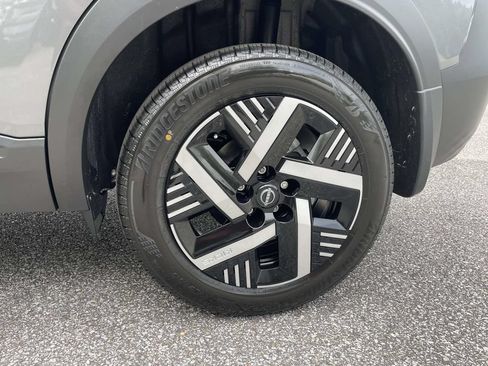 New 2026 Nissan Kicks SV w/ Cold Weather Package FWD image 7