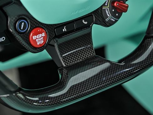 Used 2021 Ferrari 812 GTS RWD image 40