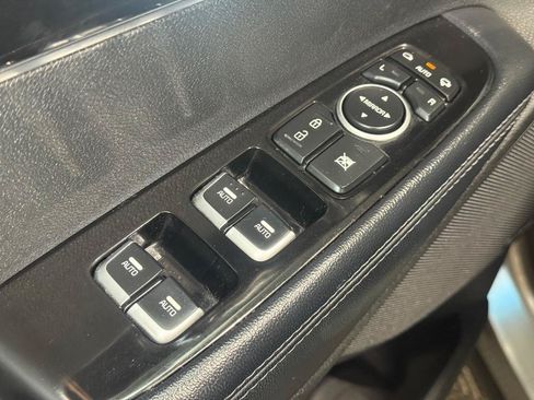 Used 2016 Kia Sorento SX AWD/4WD image 40