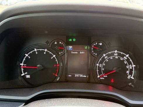 Used 2022 Toyota 4Runner SR5 Premium w/ Wilderness Package (TMS) AWD/4WD image 19