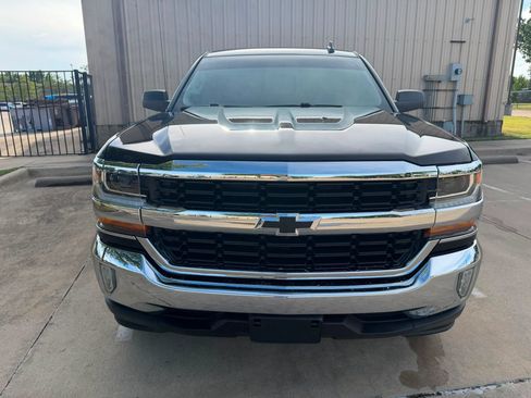 Used 2018 Chevrolet Silverado 1500 LT w/ Texas Edition RWD image 7