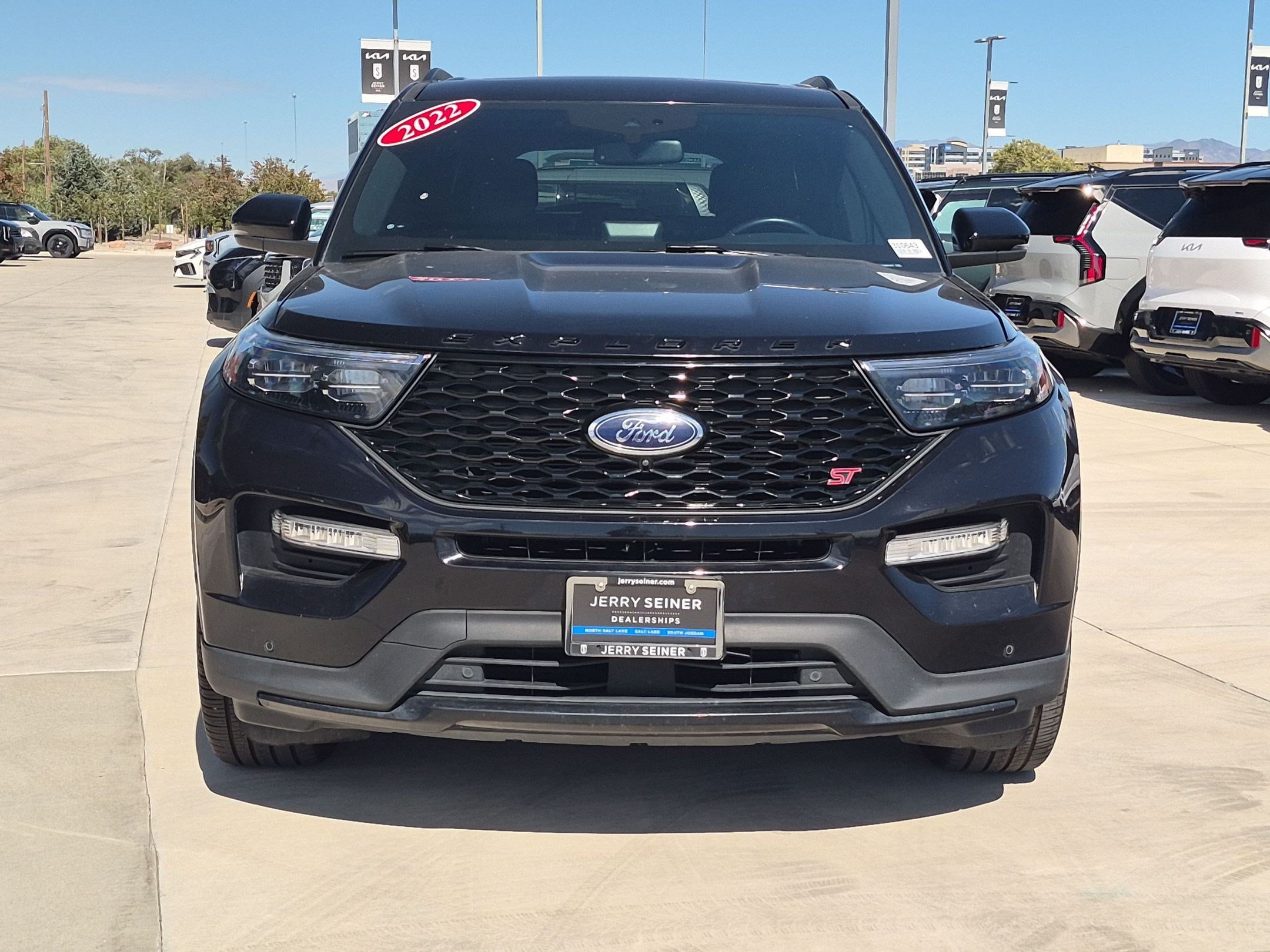 Used 2022 Ford Explorer ST w/ Equipment Group 401A AWD/4WD image 8