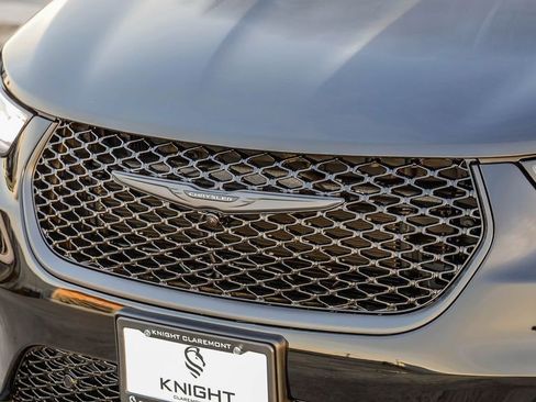 New 2026 Chrysler Pacifica Select w/ S Appearance Package image 6