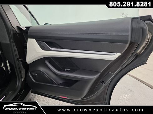 Used 2021 Porsche Taycan Turbo S image 26