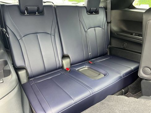 Certified 2026 INFINITI QX60 Sport w/ Dark Cargo Package AWD/4WD image 17