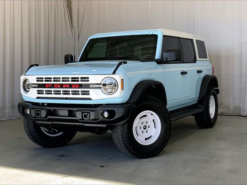 Certified 2025 Ford Bronco Heritage Edition image 2