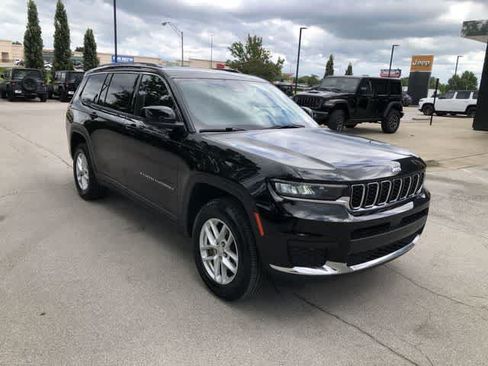 Used 2023 Jeep Grand Cherokee L Laredo w/ Luxury Tech Group I AWD/4WD image 8