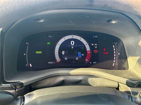 Used 2025 Toyota Camry LE image 38