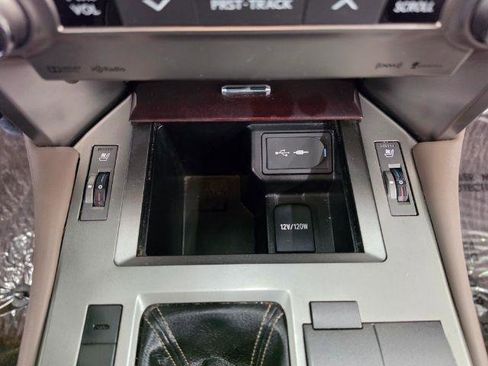 Used 2016 Lexus GX 460 w/ Premium Package AWD/4WD image 19