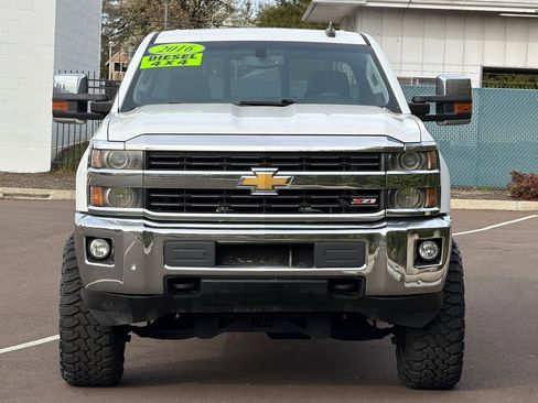 Used 2016 Chevrolet Silverado 2500 LTZ w/ Duramax Plus Package image 9