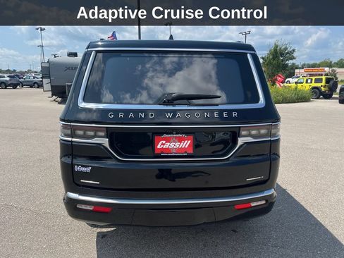 Used 2022 Jeep Grand Wagoneer Series III w/ Rear Seat Video Group 1 AWD/4WD image 5