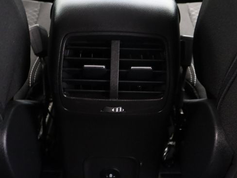 Used 2025 Ford Escape Active AWD/4WD image 28