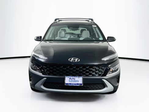 Used 2023 Hyundai Kona SEL AWD/4WD image 2