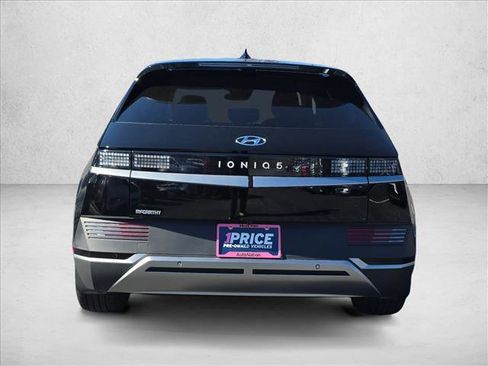 Certified 2024 Hyundai Ioniq 5 SEL image 6