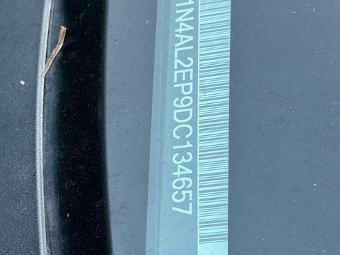 Used 2013 Nissan Altima 2.5 S w/ Premium Pkg image 14