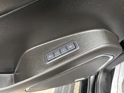 Used 2019 GMC Yukon Denali w/ Denali Ultimate Package RWD image 39