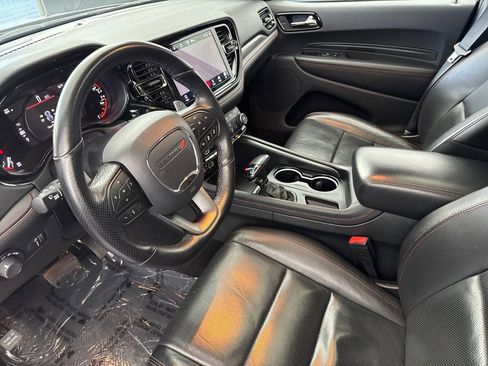 Used 2024 Dodge Durango GT image 9