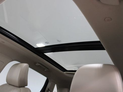 Used 2023 Lincoln Nautilus Reserve FWD image 52