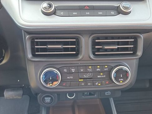 Used 2024 Ford Maverick Lariat w/ FX4 Off-Road Package AWD/4WD image 20