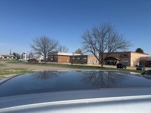 Used 2023 Toyota Tundra 1794 Edition w/ TRD Off-Road Package image 4