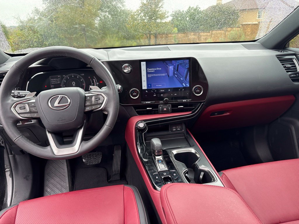 Used 2024 Lexus NX 250 FWD w/ Towing Package (2000 Lbs) image 18