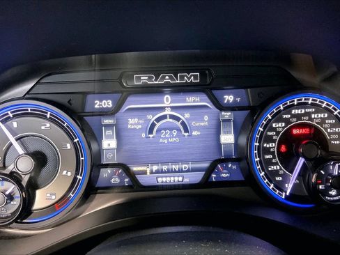 Used 2022 RAM 1500 Limited w/ Body Color Bumper Group RWD image 18
