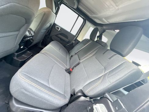 Used 2025 Jeep Wrangler Unlimited Sahara w/ Safety Group image 24