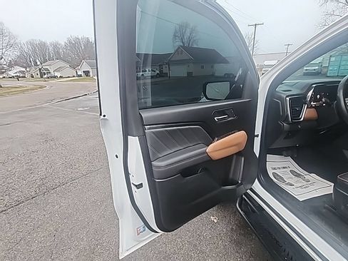 Used 2023 GMC Canyon AT4 AWD/4WD image 18