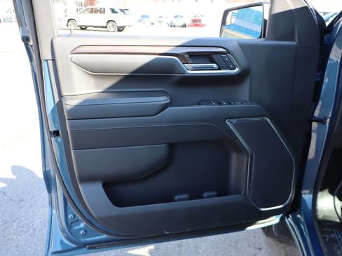 Used 2024 Chevrolet Silverado 1500 LT Trail Boss w/ Protection Package image 10