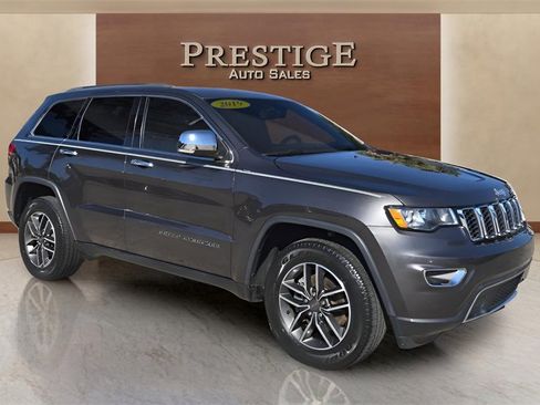 Used 2019 Jeep Grand Cherokee Limited image 12