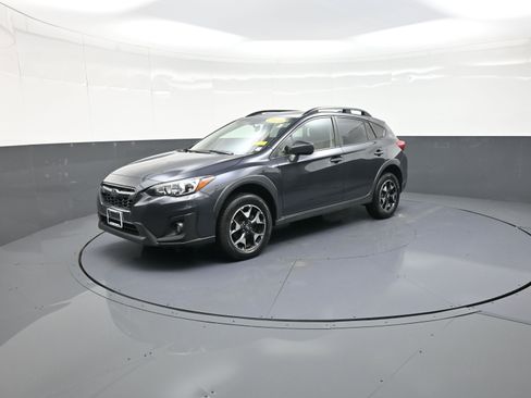 Used 2019 Subaru Crosstrek 2.0i Premium image 7