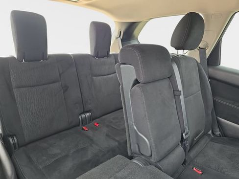 Used 2015 Nissan Pathfinder S AWD/4WD image 16