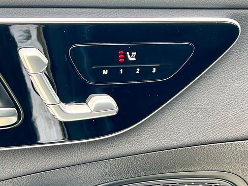 Certified 2025 Mercedes-Benz C 300 4MATIC Sedan image 36