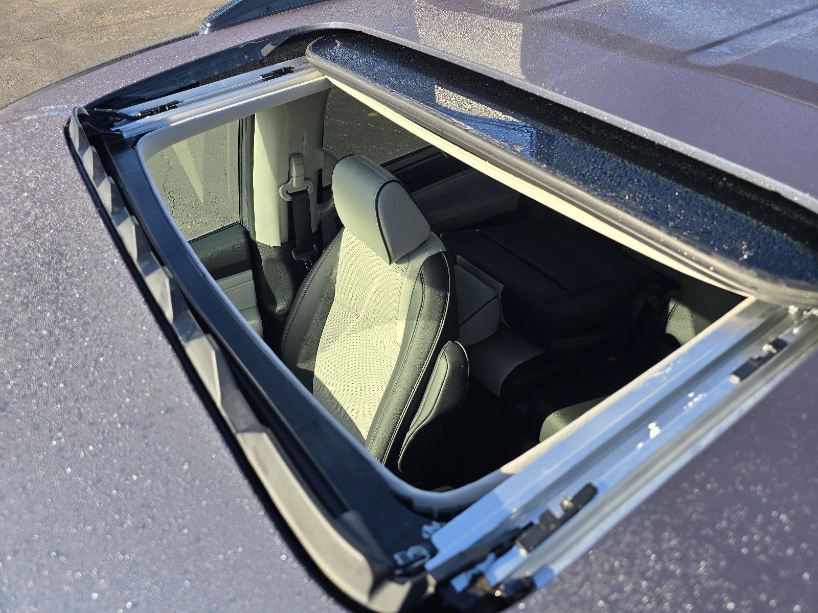New 2027 Honda Odyssey Elite image 17