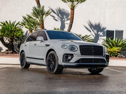 Used 2023 Bentley Bentayga Speed image 38