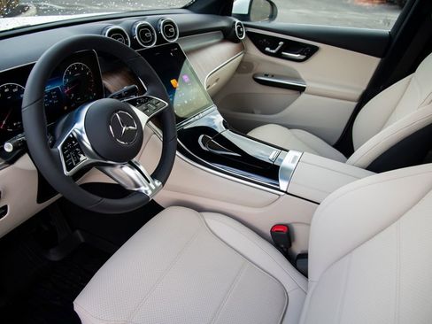 New 2026 Mercedes-Benz GLC 300 4MATIC image 10