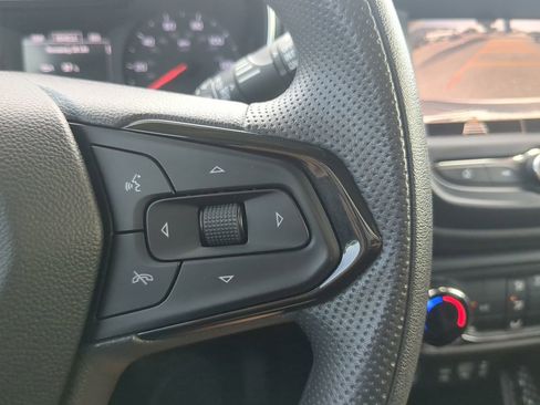 Used 2022 Chevrolet TrailBlazer LT image 22