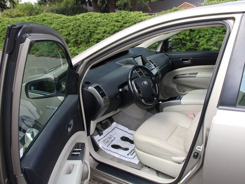Used 2007 Toyota Prius Touring FWD image 5
